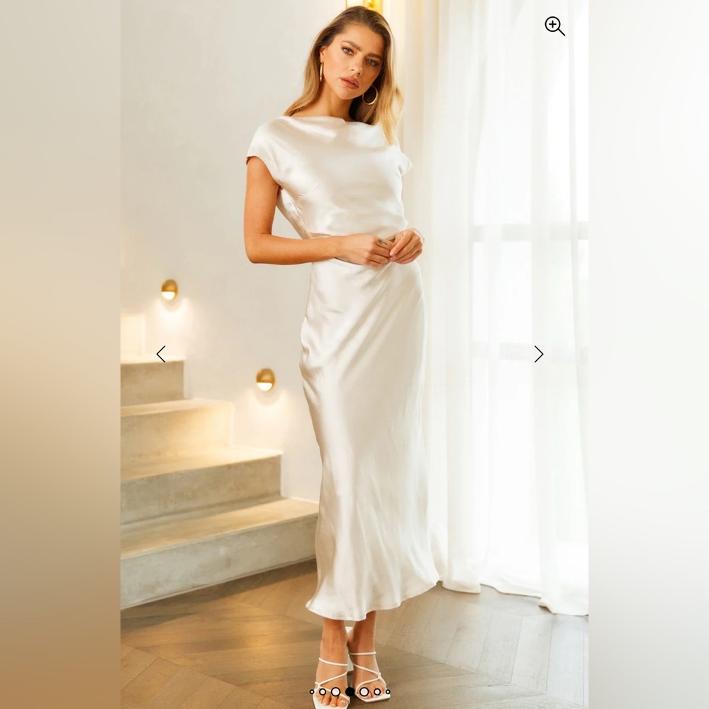 Hello Molly Champagne Gold Cream Satin Dress Size 6 Low Back Midi - Picture 2 of 8